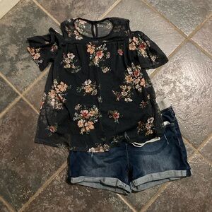 Girls Navy Blue Floral Top and Denim Shorts Outfit Size L